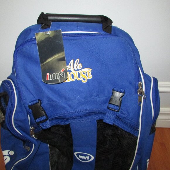 Inaria Soccer Backpack - NEW - Picture 4 of 9